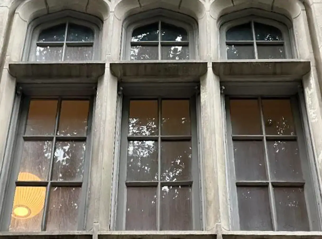 Wooden Window Restoration vs. Replacement: Which Is Better?
